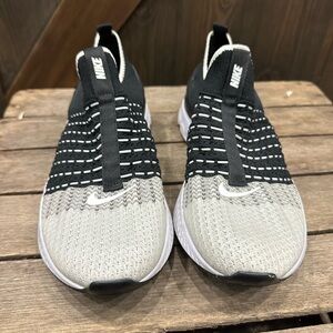 Nike Black and White Sneakers